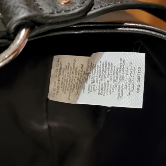 New Look Black Tote Bag with Long Strap - Picture 6 of 7